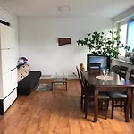 度假居 Parkowa 科沙林